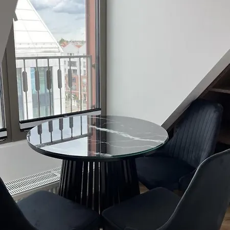 Granaria Premium River View By Downtown Appartement *