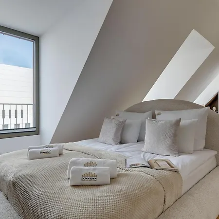 Granaria Premium River View By Downtown Appartement *